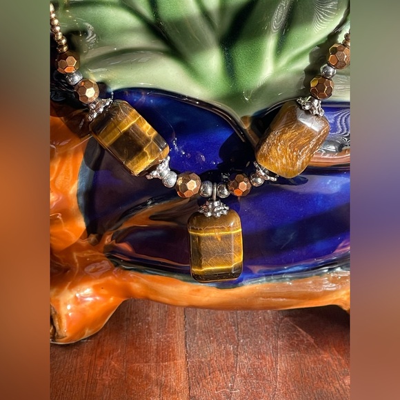 Vintage Jewelry - Vintage tiger’s eye necklace with beads